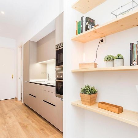 Cozy Apartment Close To Passeig De Gracia Barcelona Exterior photo