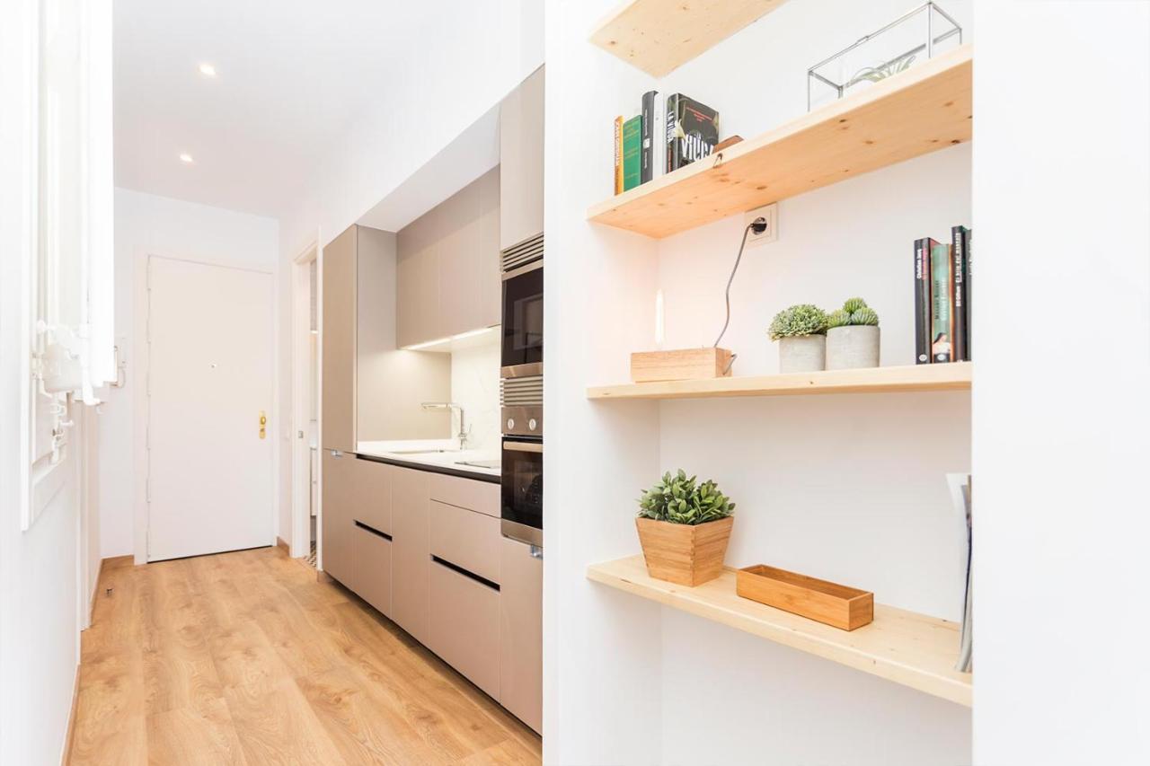 Cozy Apartment Close To Passeig De Gracia Barcelona Exterior photo