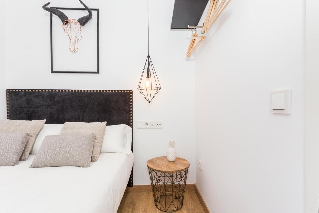 Cozy Apartment Close To Passeig De Gracia Barcelona Exterior photo